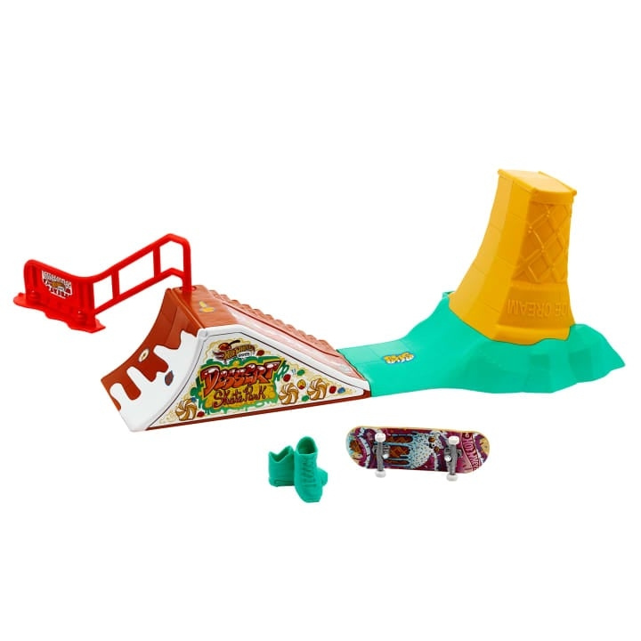 Hot Wheels Skate Dessert Skate Par (HXK91) i gruppen LEKER, BARN OG BABY / Leker / Leksaker hos TP E-commerce Nordic AB (D19183)