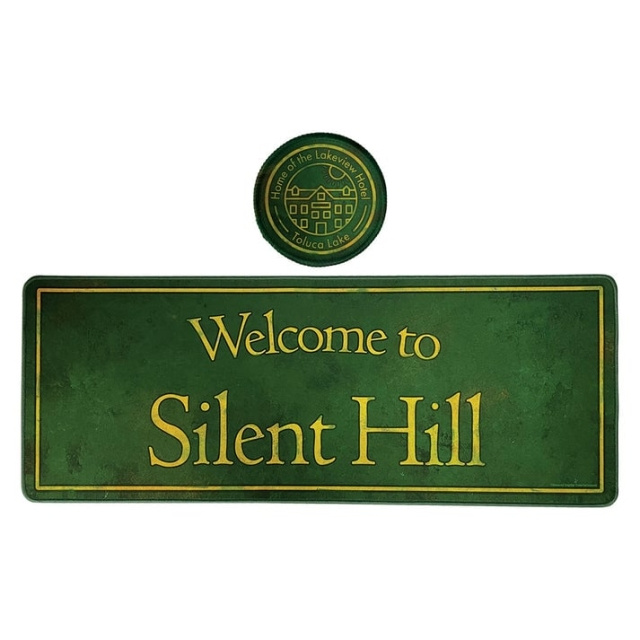 Fanatik Silent Hill XL-sett med skrivebordsunderlag og underkop i gruppen SPORT, FRITID & HOBBY / Morsomme produkter / Samlerobjekter hos TP E-commerce Nordic AB (D20372)