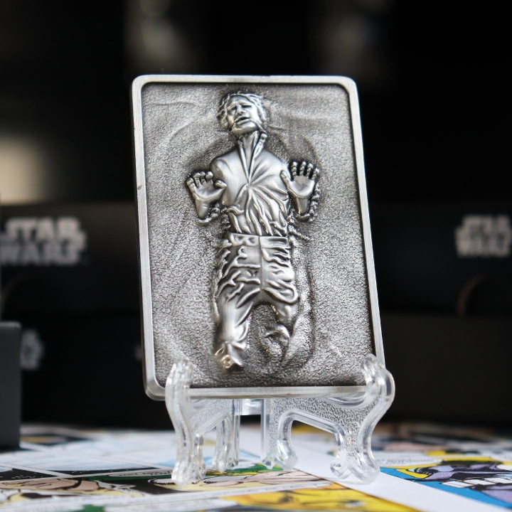 Fanatik Star Wars Limited Edition Han Solo i karbonittblokk i gruppen SPORT, FRITID & HOBBY / Morsomme produkter / Samlerobjekter hos TP E-commerce Nordic AB (D20541)