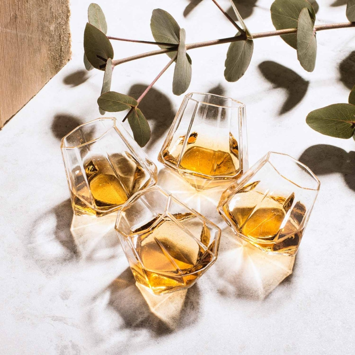 Mad Monkey Diamond Shot-glass - sett med 4 stk i gruppen SPORT, FRITID & HOBBY / Morsomme produkter / Morsomme produkter hos TP E-commerce Nordic AB (D20791)