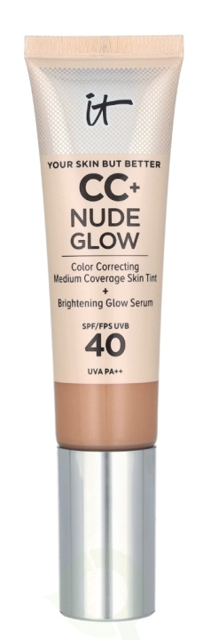 IT Cosmetics CC+ Nude Glow SPF40 32 ml Fair Light i gruppen HELSE OG SKJØNNHET / Hudpleie / Soling / Solkrem hos TP E-commerce Nordic AB (D21295)