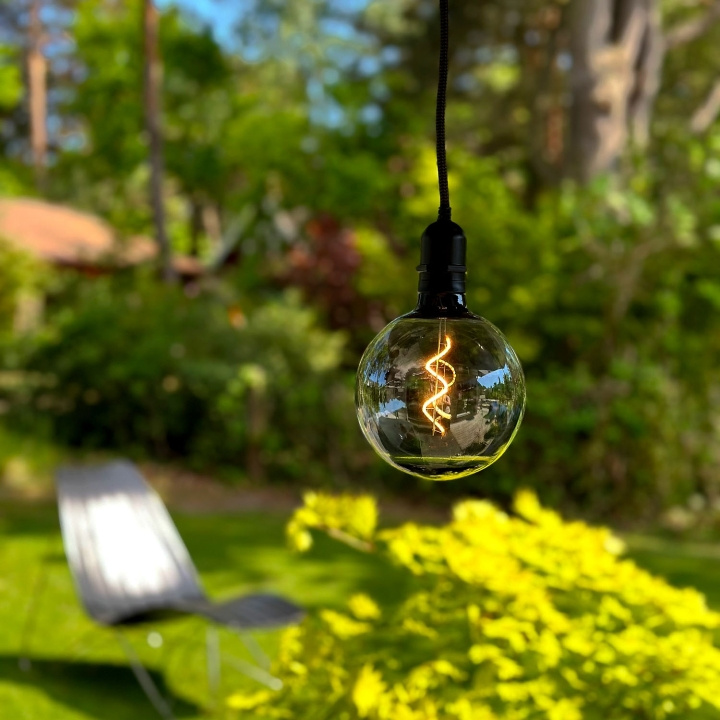 LightsOn Penny Pendellampa Gravity + DecoBulb XL Smoke i gruppen HJEM, HUS OG HAGE / El og belysning / Utendørsbelysning hos TP E-commerce Nordic AB (D21638)