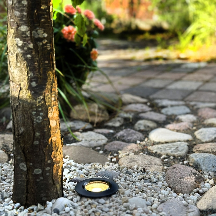 LightsOn Onyx Markspot 35° 5W 350 lm Grå i gruppen HJEM, HUS OG HAGE / El og belysning / Utendørsbelysning hos TP E-commerce Nordic AB (D21645)