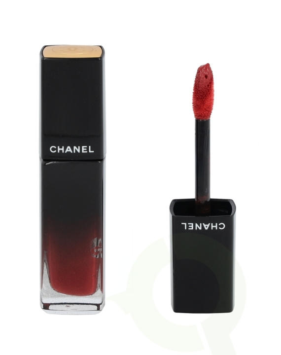 Chanel Rouge Allure Laque Ultrawear Shine Liquid Lip Colour 5.5 ml #72 Iconique i gruppen HELSE OG SKJØNNHET / Makeup / Lepper / Lipgloss / Plumper hos TP E-commerce Nordic AB (D22108)
