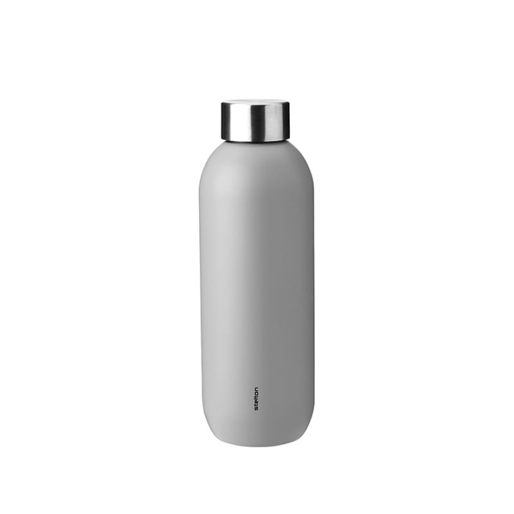 Stelton Keep Cool vakuumisolert flaske 0,6 l (lysegrå) i gruppen SPORT, FRITID & HOBBY / Friluftsliv / Termoser og flasker hos TP E-commerce Nordic AB (D22531)