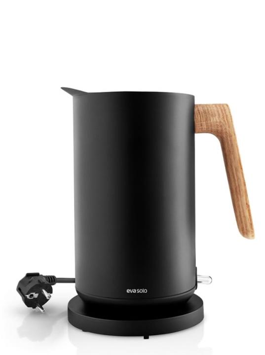Eva Solo Nordic Kitchen Vannkoker 1,5 L Svart (502741) i gruppen HJEM, HUS OG HAGE / Husholdningsapparater / Vann og juice / Vannkokere hos TP E-commerce Nordic AB (D24449)