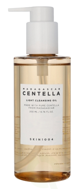 SKIN1004 Madagascar Centella Light Cleansing Oil 200 ml i gruppen HELSE OG SKJØNNHET / Hudpleie / Ansikt / Rengjøring hos TP E-commerce Nordic AB (D25395)