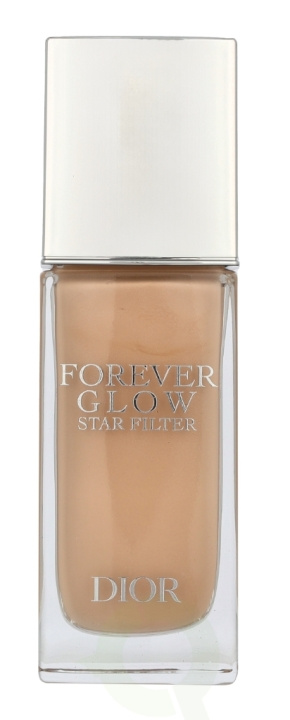 Dior Forever Glow Star Filter Highlighter 30 ml #2 i gruppen HELSE OG SKJØNNHET / Makeup / Makeup ansikt / Foundation hos TP E-commerce Nordic AB (D25677)