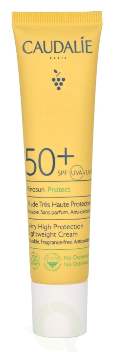 Caudalie Vinosun Sun Protection Fluid SPF50+ 40 ml i gruppen HELSE OG SKJØNNHET / Hudpleie / Soling / Solkrem hos TP E-commerce Nordic AB (D25726)