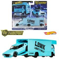 Hot Wheels Premium Car Team Transport Set, LBWK Liberty Walk Nissan Skyline (HRV45) i gruppen LEKER, BARN OG BABY / Leker / Lekebiler hos TP E-commerce Nordic AB (D27765)
