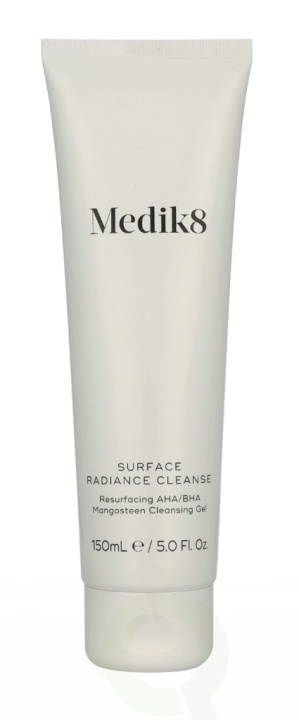 Medik8 Surface Radiance Cleanse 150 ml i gruppen HELSE OG SKJØNNHET / Hudpleie / Ansikt / Rengjøring hos TP E-commerce Nordic AB (D28226)