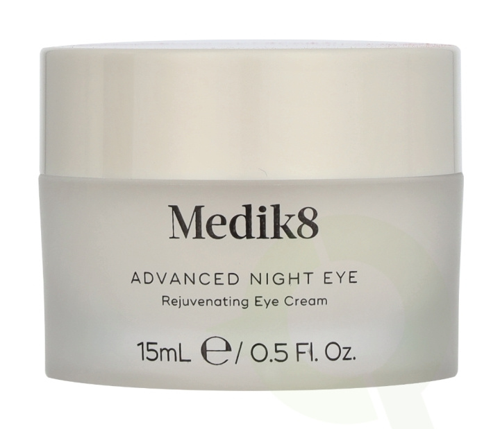 Medik8 Advanced Night Eye Cream 15 ml i gruppen HELSE OG SKJØNNHET / Hudpleie / Ansikt / Nattkrem hos TP E-commerce Nordic AB (D28273)