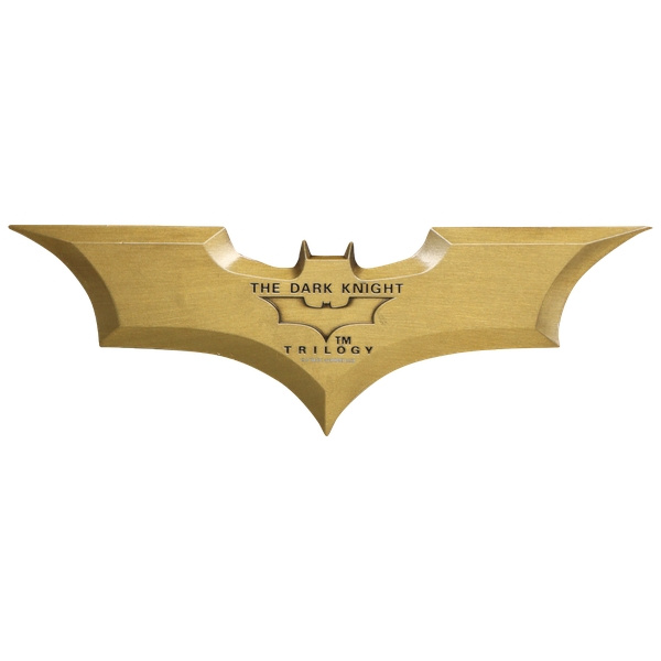 Fanatik DC The Dark Knight Replika Batarang i begrenset utgave i gruppen SPORT, FRITID & HOBBY / Morsomme produkter / Samlerobjekter hos TP E-commerce Nordic AB (D28652)