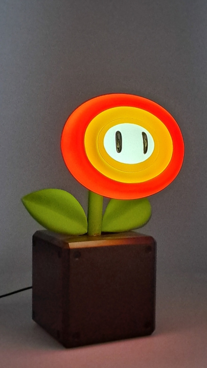 Paladone Lampe med ildblomst i gruppen LEKER, BARN OG BABY / Barnerom / Belysning / Bordlamper hos TP E-commerce Nordic AB (D28818)