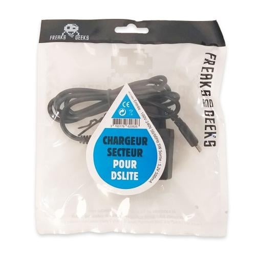 Trade Invaders DS Lite AC-adapter (i freaks og geeks poser + etiketter) i gruppen Elektronikk / TV-spill & tilbehør / Nintendo DSi hos TP E-commerce Nordic AB (D30416)