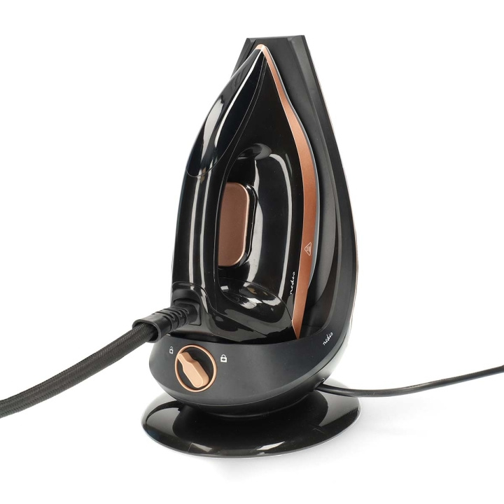 Nedis Dampgenerator | 2400 W | 40 g/m | Steam shot | Keramisk | 1.50 l | 7 Bar i gruppen HJEM, HUS OG HAGE / Omsorg for klær (Finns inte riktigt något norskt ord för detta...) / Strykejern hos TP E-commerce Nordic AB (D30534)