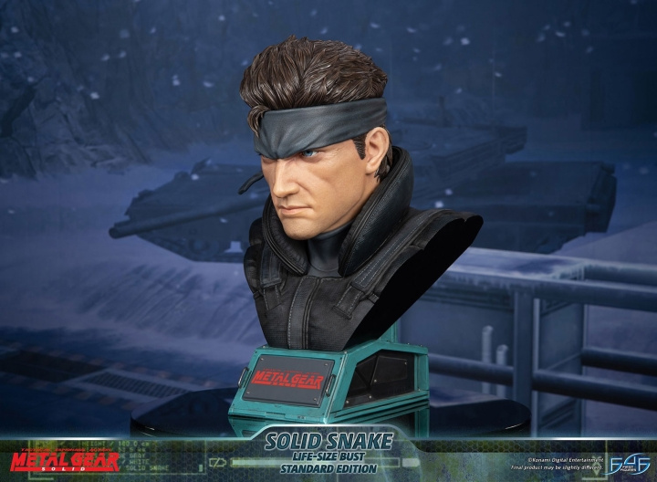 First4Figures Metal Gear Solid (Solid Snake Life-Size Bust) RESIN Statue i gruppen LEKER, BARN OG BABY / Leker / Figurer, miniatyrer og tilbehør hos TP E-commerce Nordic AB (D30978)