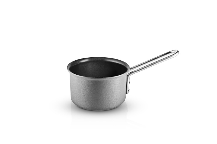 Eva Trio Grey Line Kasserolle - Grå - 1,1 L - 13 cm i gruppen HJEM, HUS OG HAGE / Kjøkkenutstyr / Gryter og kjeler hos TP E-commerce Nordic AB (D31074)