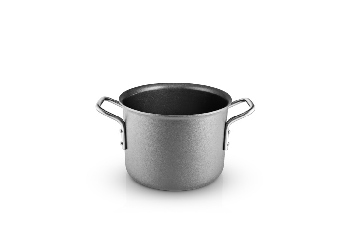 Eva Trio Grey Line Gryte - Grå - 2,5 L - 16 cm i gruppen HJEM, HUS OG HAGE / Kjøkkenutstyr / Gryter og kjeler hos TP E-commerce Nordic AB (D31127)