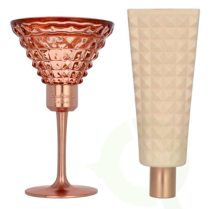 Pepe Jeans Life is Now For Her Giftset 160 ml Edp Spray 80ml/Body Lotion 80ml i gruppen HELSE OG SKJØNNHET / Duft og parfyme / Parfyme / Parfyme for henne hos TP E-commerce Nordic AB (D35564)