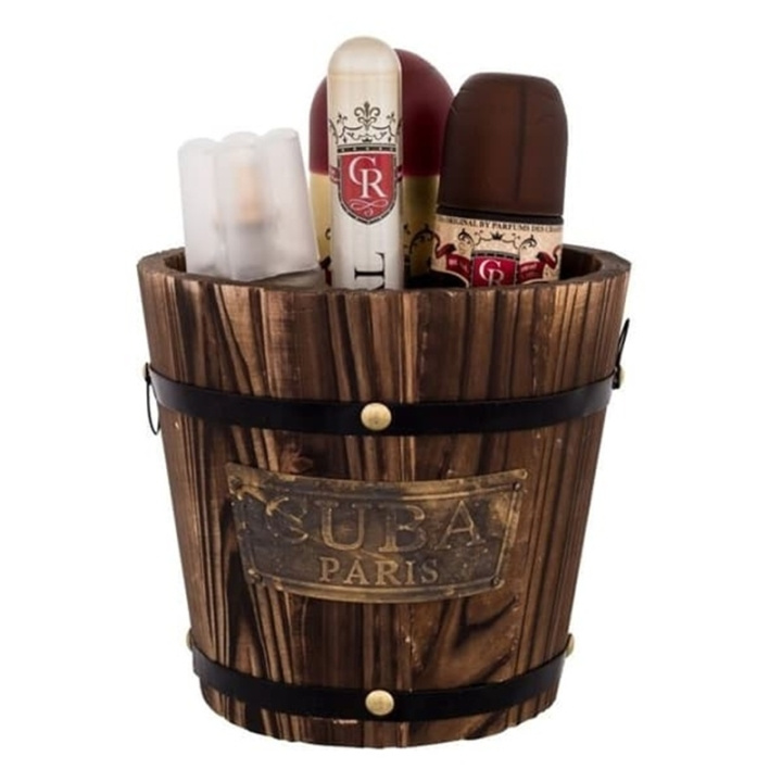 Cuba Paris Giftset Cuba Royal Edt 100ml + Edt 35ml + Deospray 200ml + Aftershave 100ml i gruppen HELSE OG SKJØNNHET / Gavesett / Gavesett for ham hos TP E-commerce Nordic AB (D35666)