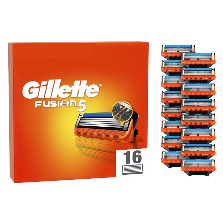 Gillette Rakblad Fusion5 16st - Storpack i gruppen HELSE OG SKJØNNHET / Hår & styling / Barbering og trimming / Barberhøvler og tilbehør hos TP E-commerce Nordic AB (D35782)