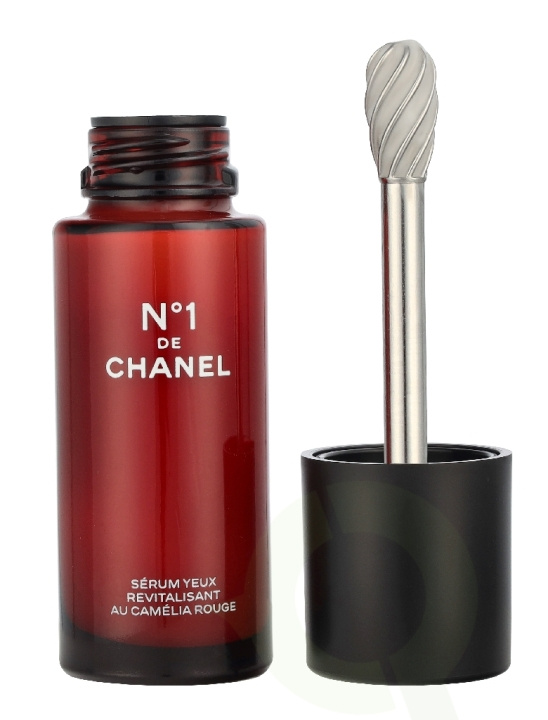 Chanel No 1 The Revitalizing Eye Serum 15 ml i gruppen HELSE OG SKJØNNHET / Hudpleie / Ansikt / Hudserum hos TP E-commerce Nordic AB (D35850)