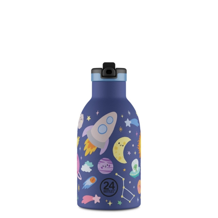 24Bottles Clima – Space Friends – Blå – 330 ml i gruppen SPORT, FRITID & HOBBY / Friluftsliv / Termoser og flasker hos TP E-commerce Nordic AB (D37404)