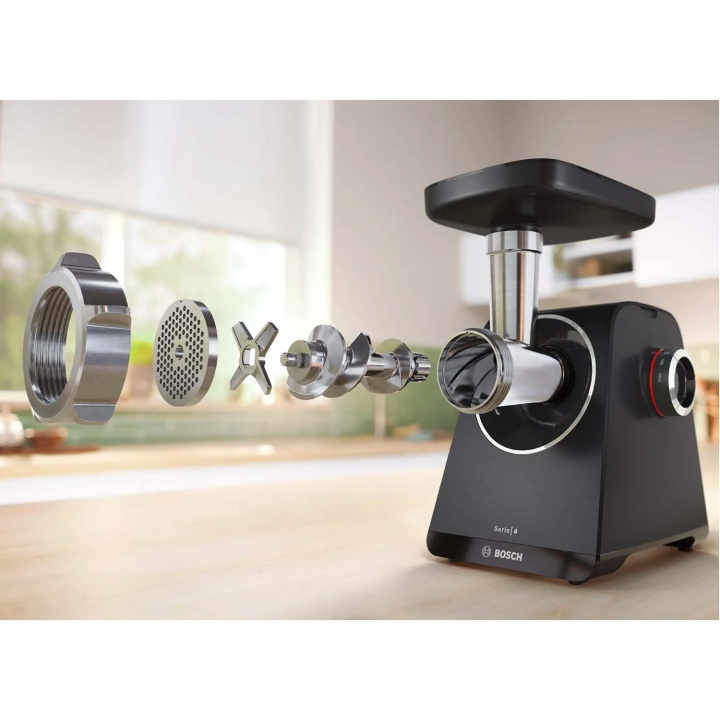 Bosch Köttkvarn MFWS430B 1900W många tillbehör i gruppen HJEM, HUS OG HAGE / Husholdningsapparater / Kjøttkverner hos TP E-commerce Nordic AB (D37591)