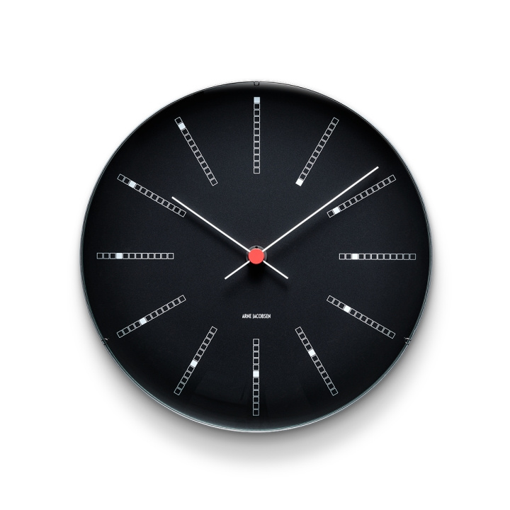 Arne Jacobsen Clocks Arne Jacobsen – Bankers veggklokke – Ø29 cm – Svart i gruppen HJEM, HUS OG HAGE / Klokker & Teller / Veggklokkene hos TP E-commerce Nordic AB (D42623)