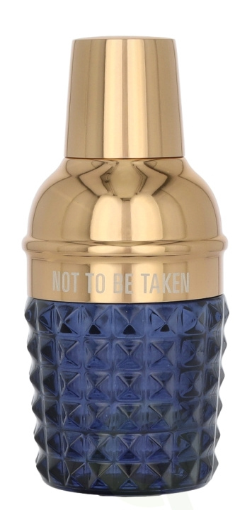 Pepe Jeans Celebrate For Him Edp Spray 50 ml i gruppen HELSE OG SKJØNNHET / Duft og parfyme / Parfyme / Parfyme for han hos TP E-commerce Nordic AB (D45118)