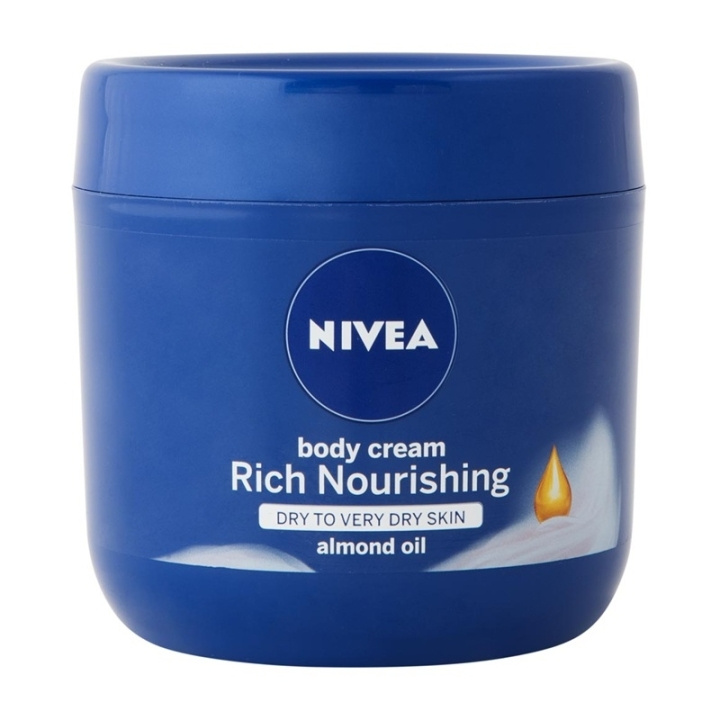 Nivea Rich Nourishing Body Cream 400ml i gruppen HELSE OG SKJØNNHET / Hudpleie / Kroppspleie / Body lotion hos TP E-commerce Nordic AB (D45421)