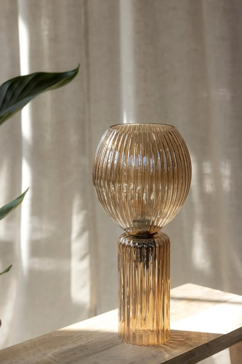 Markslöjd Bordslampa Toulipa 108851 Markslöjd i gruppen Elektronikk / Lys / Bordlamper hos TP E-commerce Nordic AB (D45978)