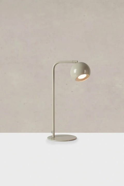 Markslöjd Skrivbordslampa POP 109032 Markslöjd i gruppen Elektronikk / Lys / Bordlamper hos TP E-commerce Nordic AB (D46081)