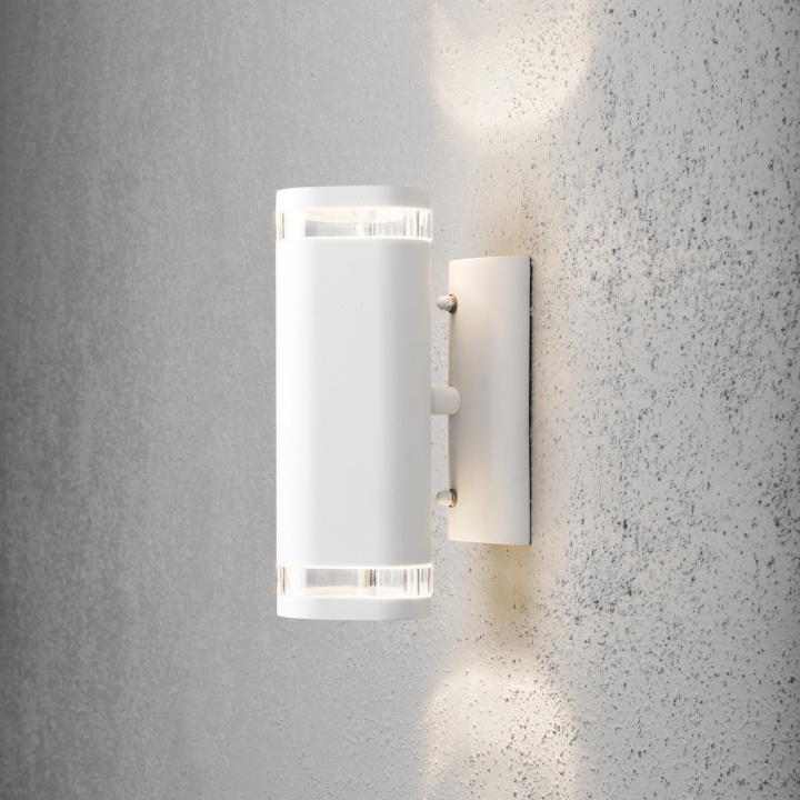 Konstsmide Vägglampa Modena 7512-250 Vit Konstsmide i gruppen Elektronikk / Lys / Vegglamper hos TP E-commerce Nordic AB (D46083)