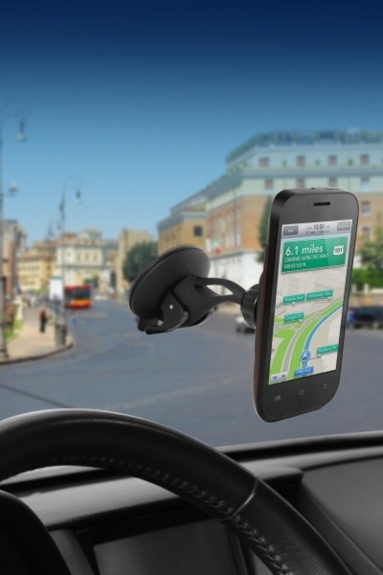 Technaxx magnetisk bilholder for smarttelefoner og nettbrett + billader (TE09)