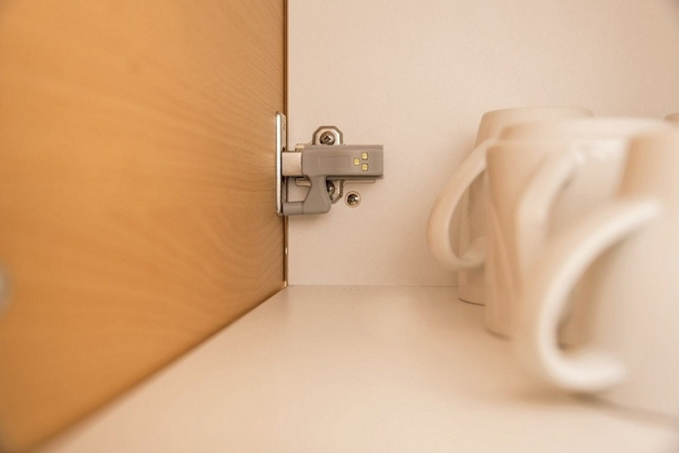 LED skapbelysning, trykknappbryter LED skapbelysning, trykknappbryter