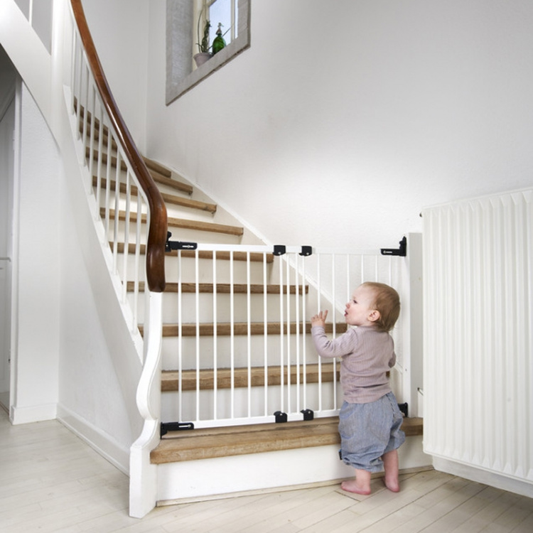 Baby Dan Flexi Fit grind metall hvit Baby Dan Flexi Fit grind metall hvit