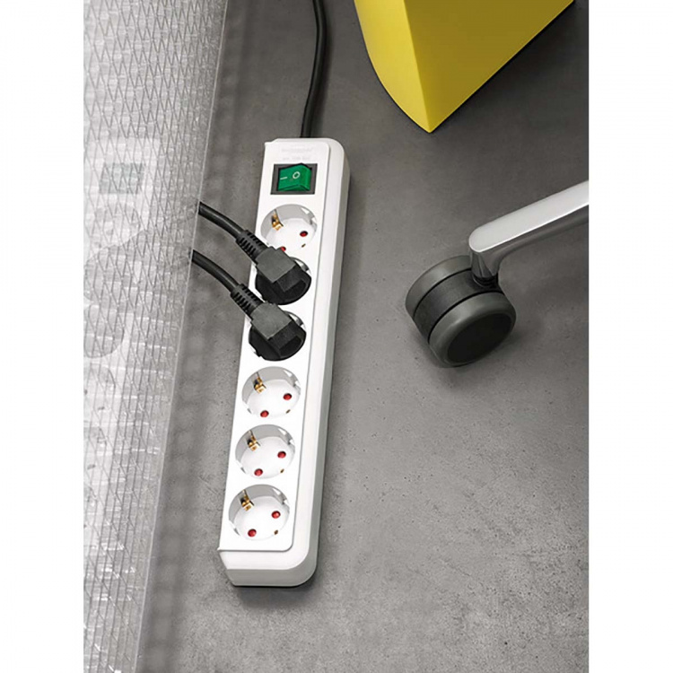 brennenstuhl Extension socket Eco-Line 3-Vei 3.00 m Hvit - Beskyttende Kontakt TYPE F