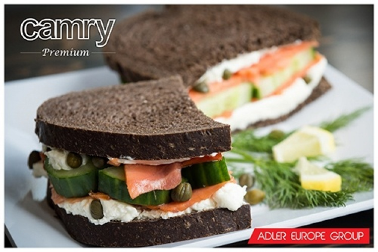 Camry CR 4702 påskjæringsmaskin med sammenleggbart bord