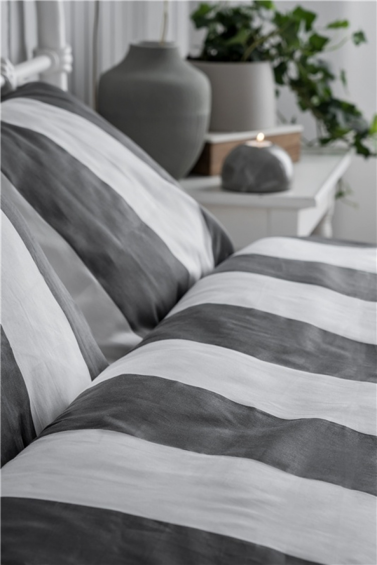 Kosta Linnewäfveri Fjällbacka Satin 2-pakning, Grå Kosta Linnewäfveri Fjällbacka Satin 2-pakning, Grå