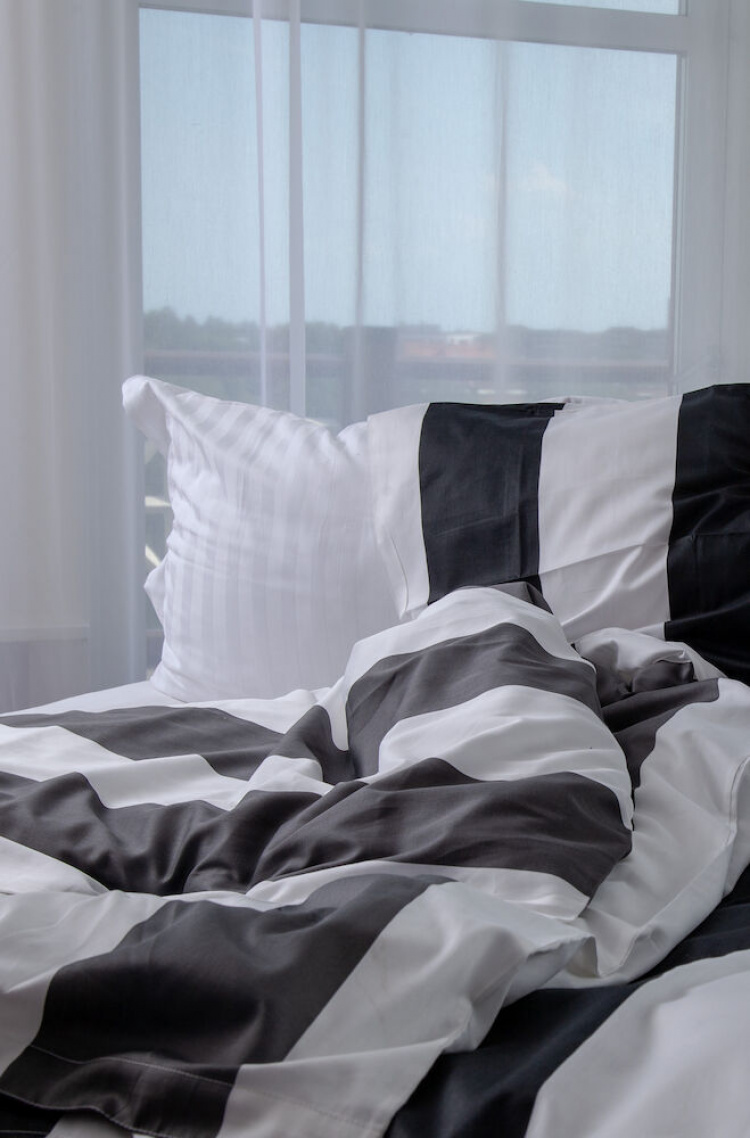 Kosta Linnewäfveri Fjällbacka Satin 2-pakning, Grå Kosta Linnewäfveri Fjällbacka Satin 2-pakning, Grå