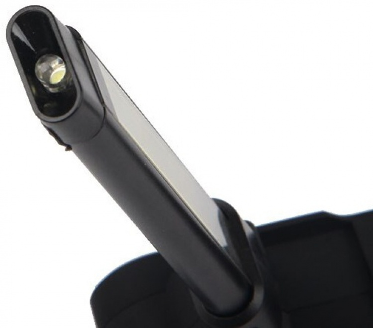 Oppladbar lommelykt 2000mAh, svart Oppladbar lommelykt 2000mAh, svart