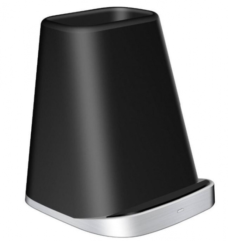 Plassbesparende pennestativ med trådløs Qi-lading