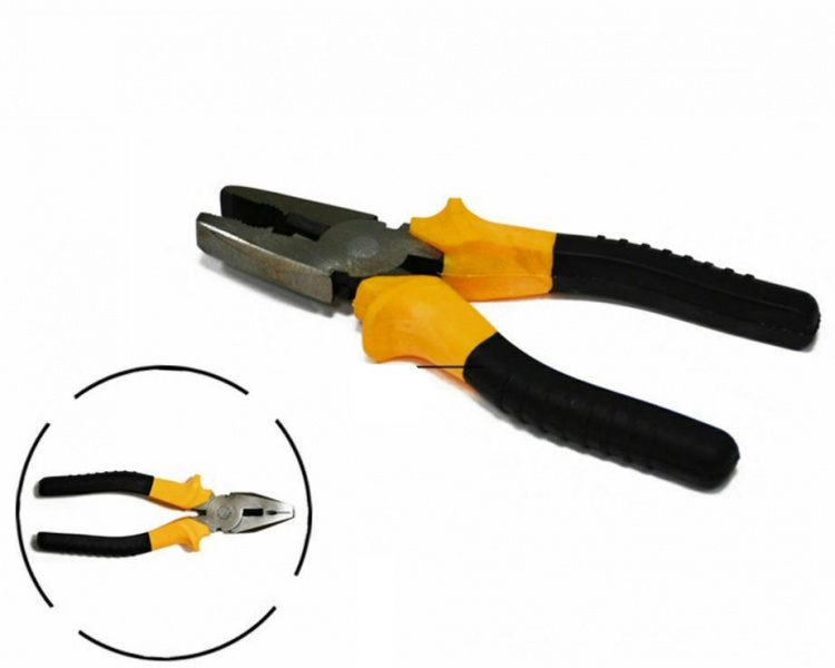 Liten verktøykasse med 11 verktøy Liten verktøykasse med 11 verktøy