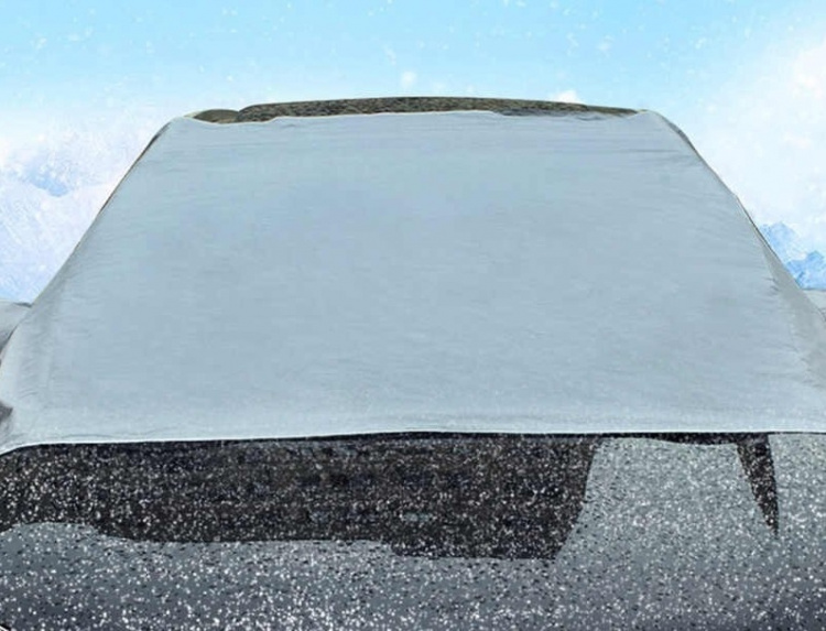Snø- og solskjerming for bilen 2,1 x 2,4 x 1,4 m
