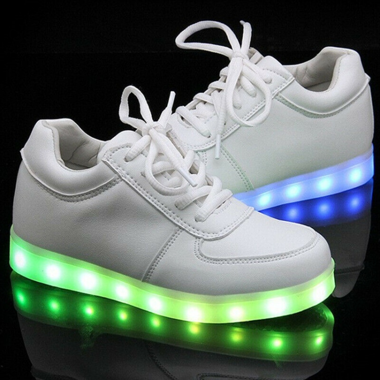 LED Sneakers med lisser, str 40, Hvit
