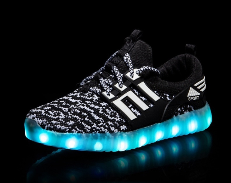 LED Sneakers med snøring strl 29, Svarte LED Sneakers med snøring strl 29, Svarte