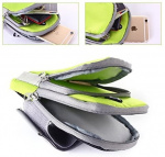 Romslig armveske med hodetelefonport, Grønn Romslig armveske med hodetelefonport, Grønn