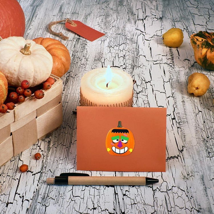 500 Halloween-klistremerker, Rull 500 Halloween-klistremerker, Rull